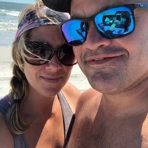 Meet your Posher, Apryl